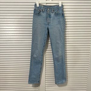 LEVI’S 501 W24 L32